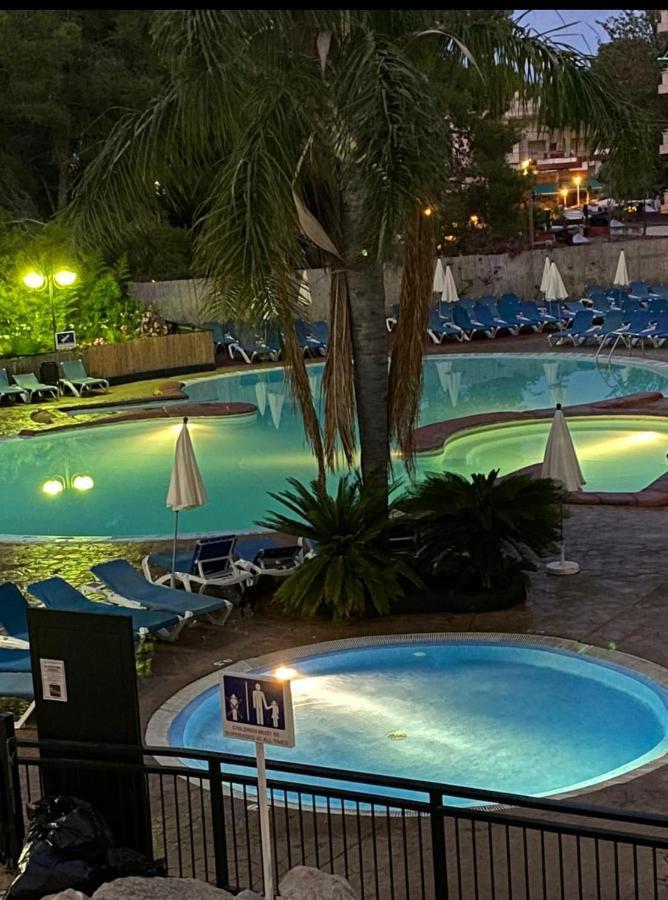 Festival Village Salou Eksteriør billede